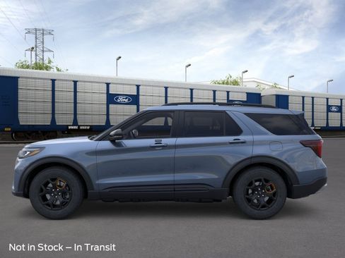 New 2026 Ford Explorer Tremor image 3