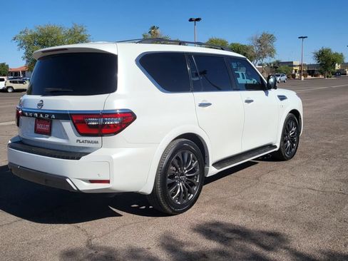 Used 2022 Nissan Armada Platinum w/ Captain's Chairs Package RWD image 10