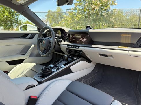 Used 2024 Porsche 911 Carrera S RWD image 33