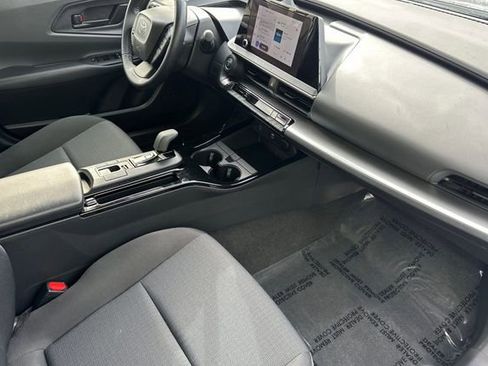 Certified 2024 Toyota Prius LE image 20