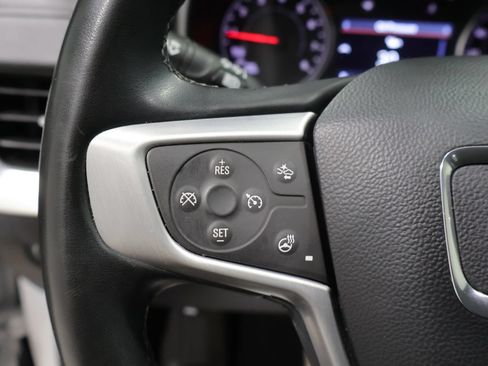 Used 2024 GMC Terrain SLT AWD/4WD image 37