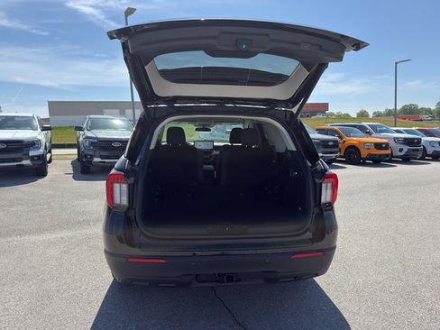 New 2026 Ford Explorer Active RWD image 20