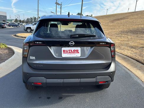 New 2026 Nissan Kicks S image 4