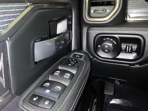 Used 2021 RAM 3500 Limited AWD/4WD image 21