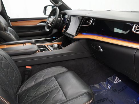 Certified 2024 Jeep Grand Wagoneer Series III w/ Rear Seat Video Group 1 image 54