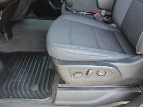 Used 2024 Chevrolet Silverado 2500 Custom w/ Custom Value Package AWD/4WD image 32