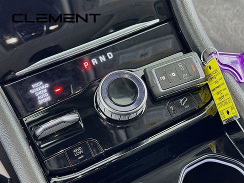 Used 2022 Jeep Grand Cherokee Limited 4xe image 24