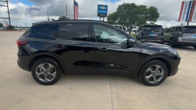Used 2025 Ford Escape ST-Line Select AWD/4WD image 9