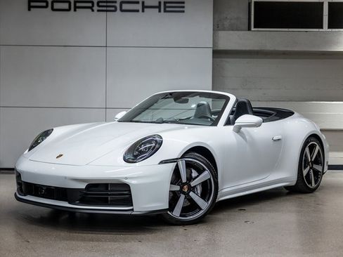 Used 2025 Porsche 911 Carrera image 1