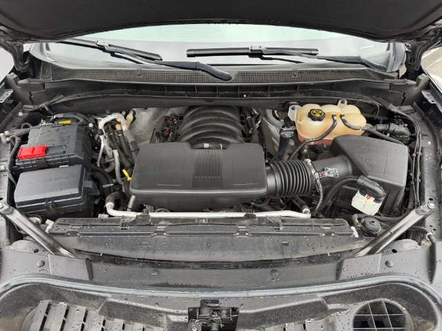 Used 2023 Chevrolet Tahoe Premier w/ Premium Package 2 AWD/4WD image 11