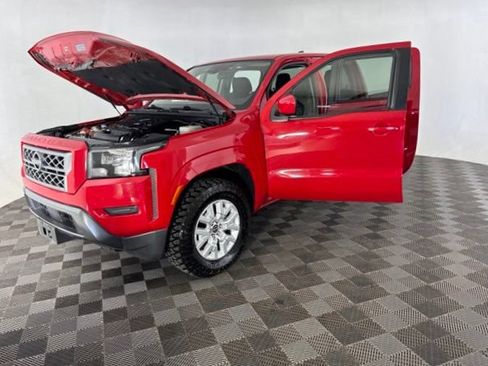 Certified 2022 Nissan Frontier SV RWD image 10