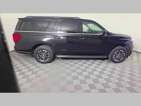 Used 2023 Ford Expedition Max XLT image 38