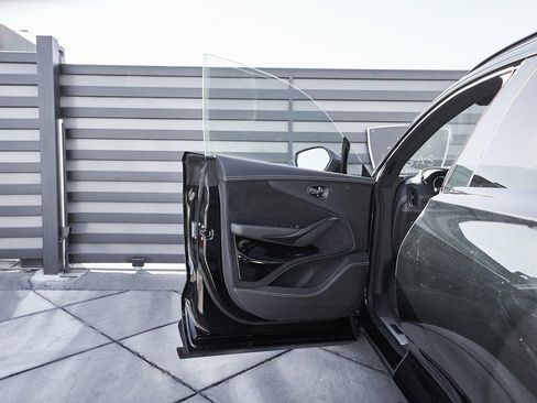 Used 2023 Aston Martin DBX 707 image 25