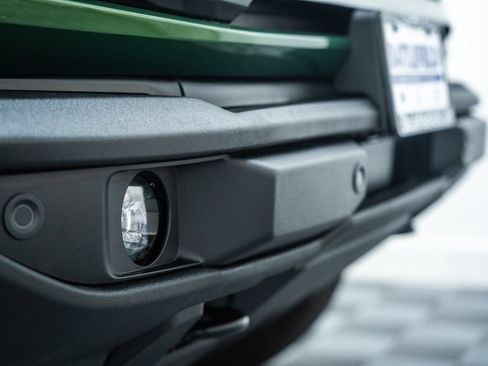 Used 2025 Ford Bronco Outer Banks AWD/4WD image 14