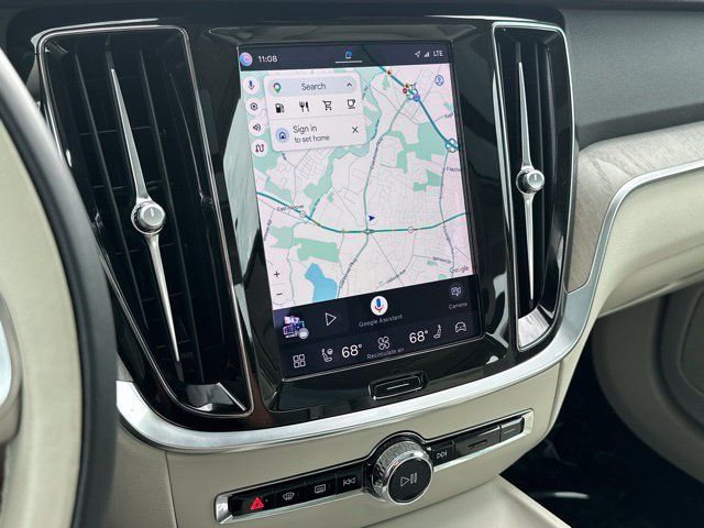 Certified 2023 Volvo S60 B5 Plus w/ Climate Package FWD image 22