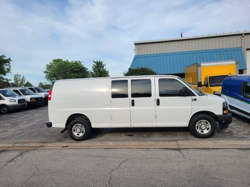 Used 2020 Chevrolet Express 2500 Extended w/ Communications Package RWD image 7