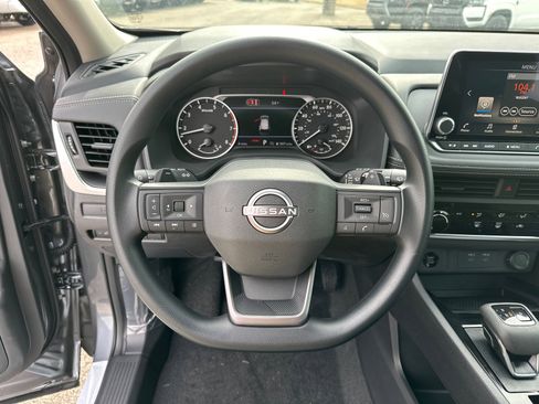 New 2026 Nissan Rogue S image 23