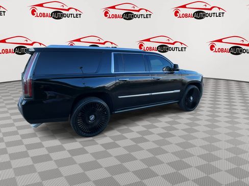 Used 2019 Cadillac Escalade ESV Premium Luxury AWD/4WD image 8