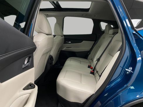 Used 2025 Nissan Murano SL image 30