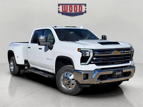 New 2026 Chevrolet Silverado 3500 LTZ image 1