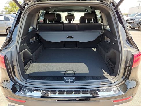 New 2025 Mercedes-Benz GLB 250 image 12