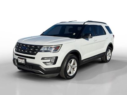 Used 2017 Ford Explorer XLT