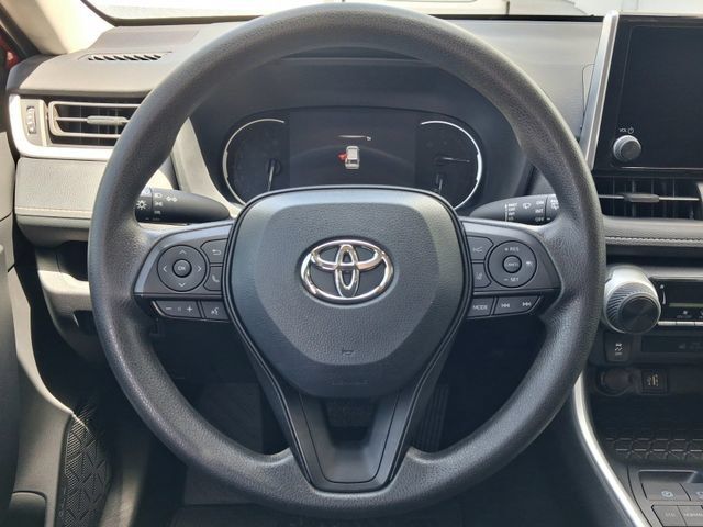 Used 2025 Toyota RAV4 LE FWD image 15
