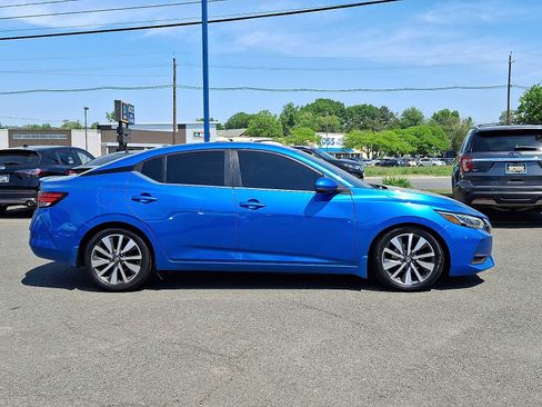 Used 2020 Nissan Sentra SV w/ SV Premium Package FWD image 8