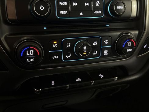 Used 2019 Chevrolet Silverado 1500 LT w/ All Star Edition AWD/4WD image 16