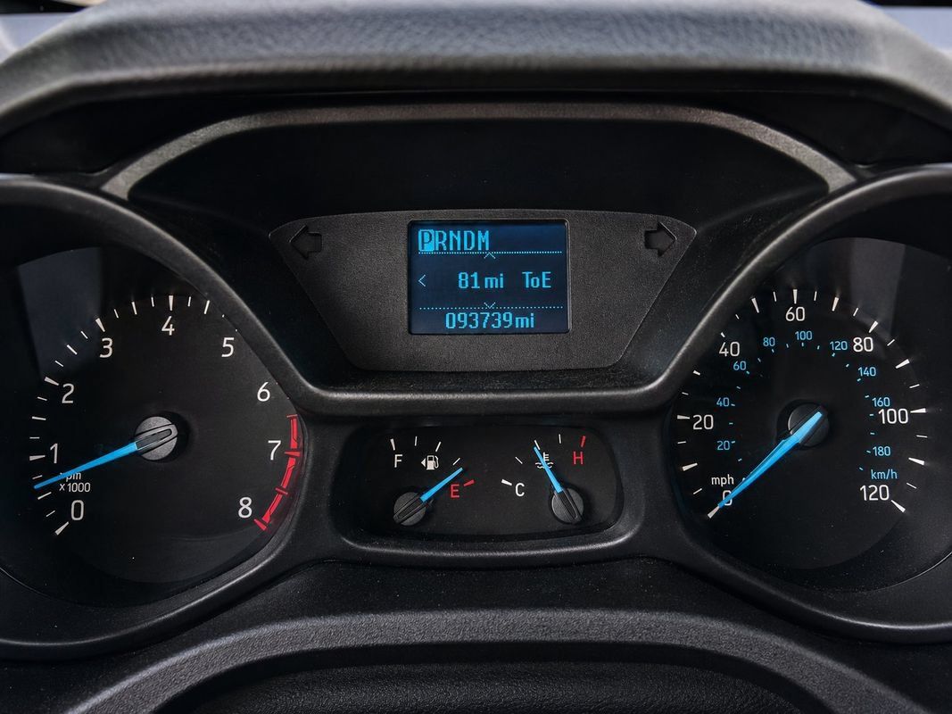 Used 2015 Ford Transit 150 XL RWD image 24