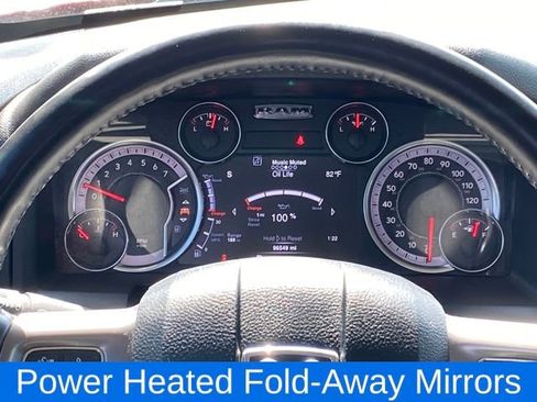 Used 2022 RAM 1500 Classic SLT w/ Electronics Group image 8