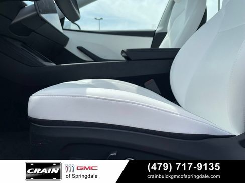 Used 2025 Tesla Model 3 Long Range RWD image 10