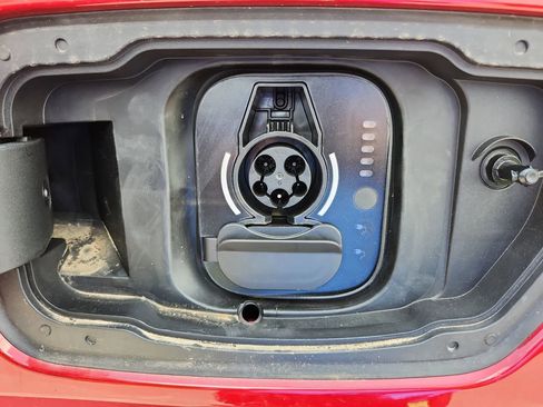 Used 2025 Jeep Wagoneer S Limited image 34