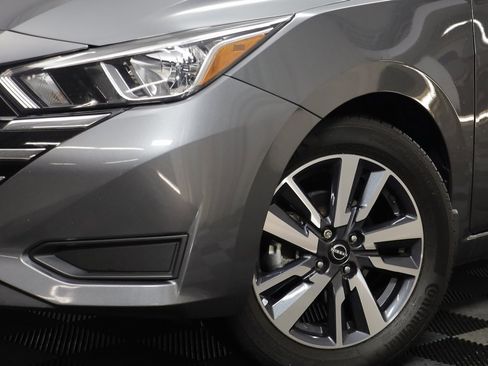 Used 2023 Nissan Versa SV w/ Trunk Package image 3