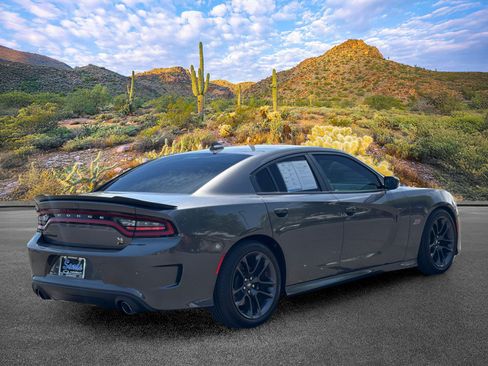 Used 2022 Dodge Charger Scat Pack w/ Plus Group RWD image 4