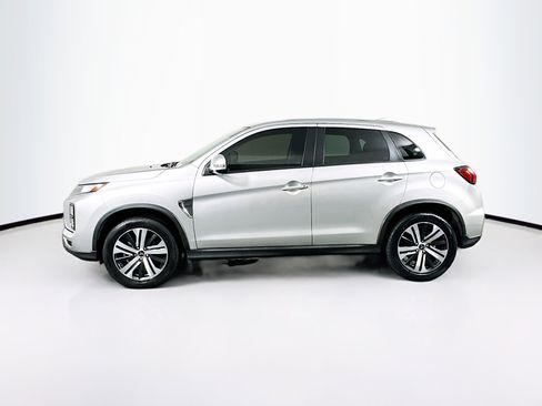 Used 2020 Mitsubishi Outlander Sport SE image 4