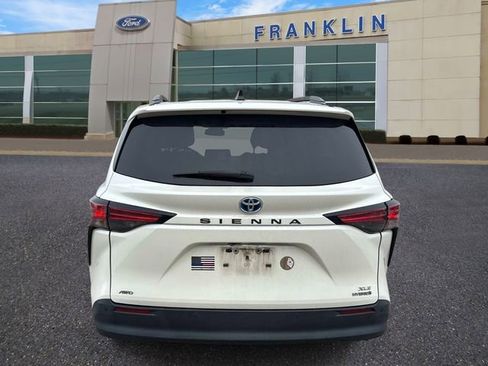 Used 2021 Toyota Sienna XLE w/ XLE Plus Package AWD/4WD image 6