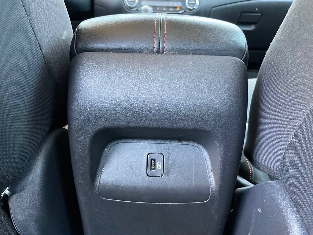 Used 2024 Nissan Sentra SR FWD image 27