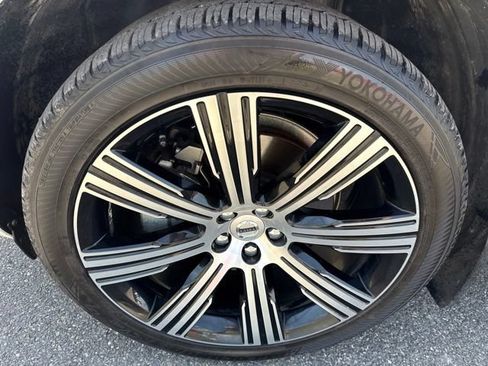 Used 2024 Volvo XC90 B6 Ultimate AWD/4WD image 10