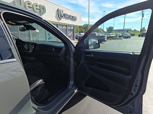 Used 2022 Dodge Durango GT image 17