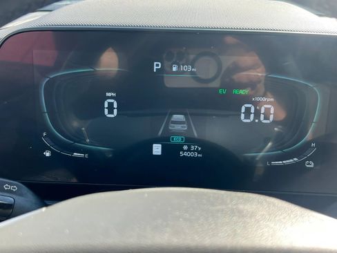 Used 2023 Kia Niro EX Touring image 15
