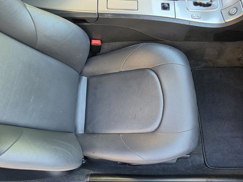 Used 2004 Chrysler Crossfire Coupe RWD image 27