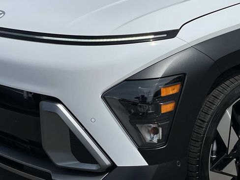 New 2026 Hyundai Kona Limited FWD image 9