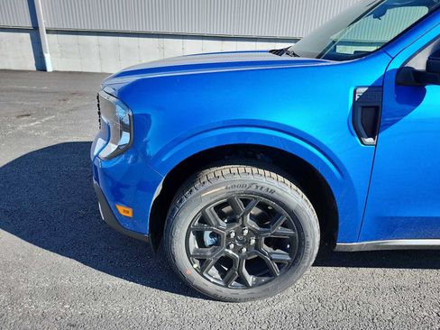 New 2025 Ford Maverick XLT w/ Black Appearance Package AWD/4WD image 10