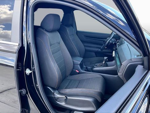 Used 2023 Honda CR-V Sport image 9