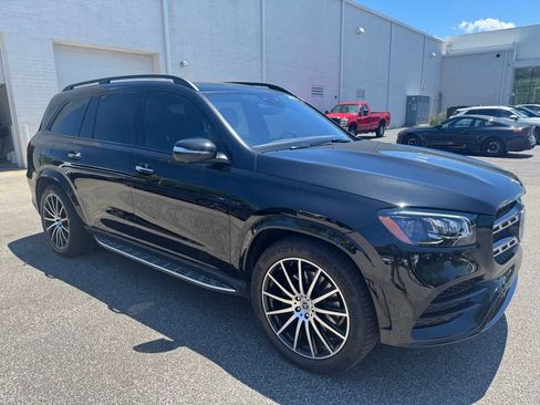 Used 2022 Mercedes-Benz GLS 450 4MATIC image 7