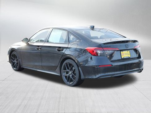 Used 2024 Honda Civic Sport image 5