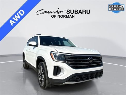 Used 2024 Volkswagen Atlas SE image 1