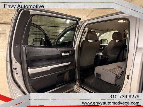 Used 2018 Toyota Tundra SR5 w/ TRD Off Road Package image 20