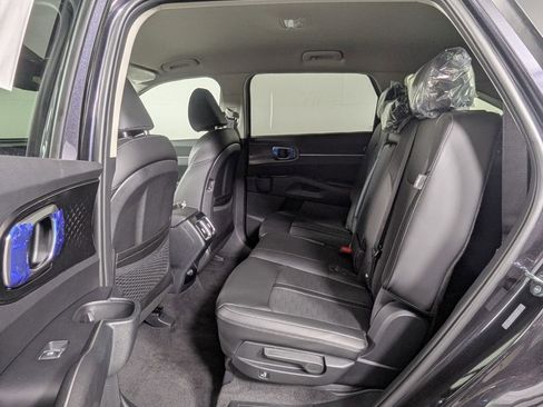 New 2026 Kia Sorento S FWD image 24